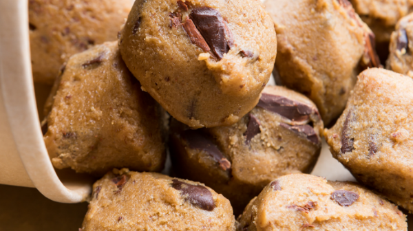 18 Scoops of Cookie Dough